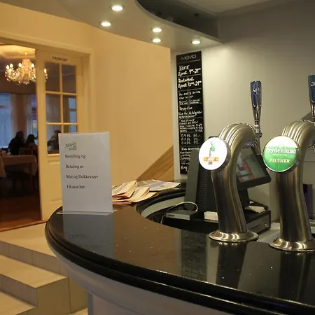 Klover Hotel 4*