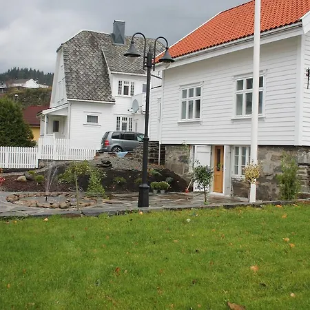 Hotel Klover Sauda